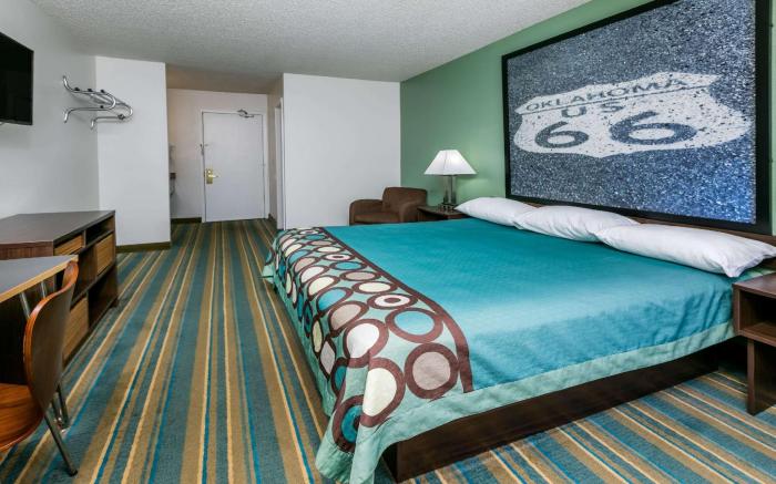 Super 8 By Wyndham Sapulpa/Tulsa Area