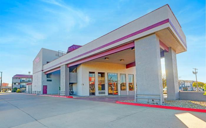 Travelers inn by OYO Wichita Falls