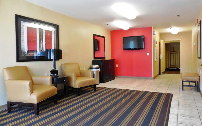 Extended Stay America Select Suites - Detroit - Warren