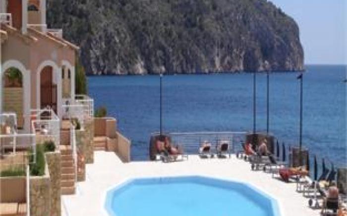 Bahia Suites Camp de Mar
