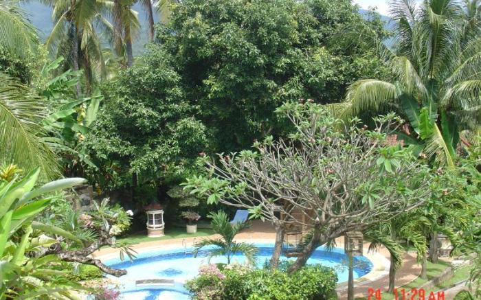 Gunung Paradis Retreat