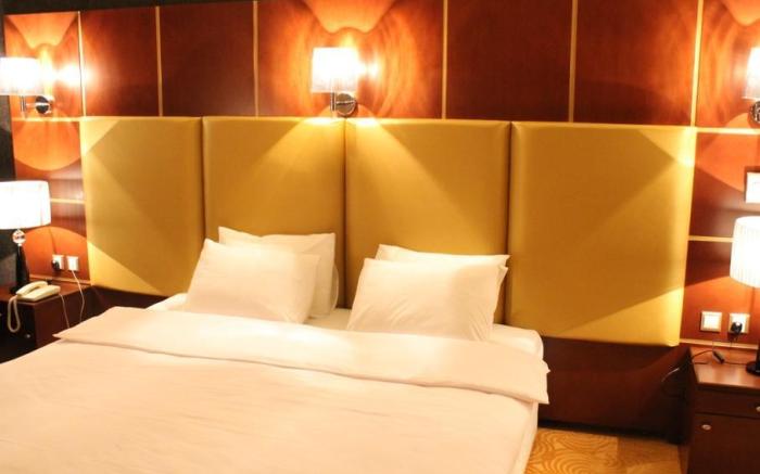 Kings Park Hotel