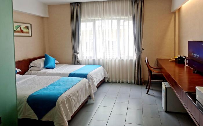 Sanya Luyi Sea View Hotel