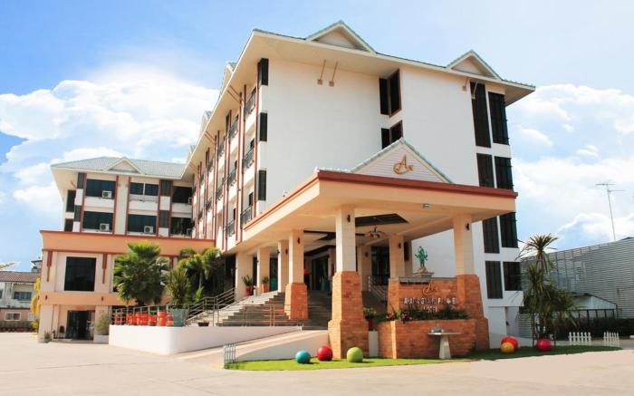 Ayara Grand Palace Hotel