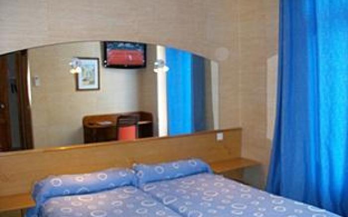 Logis Hotel & Restaurant Bergeret Sport