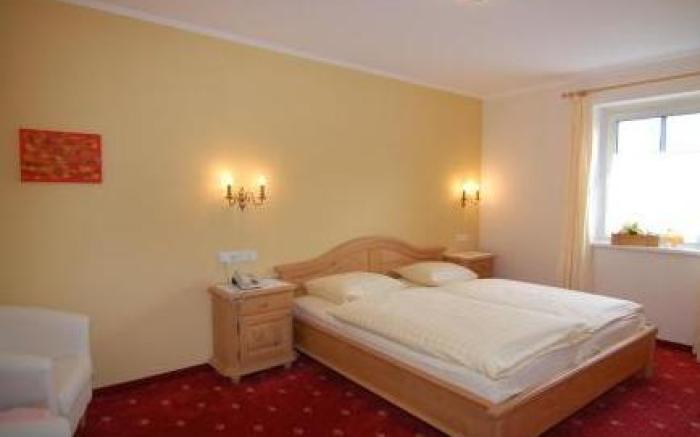 Hotel Goldener Hirsch