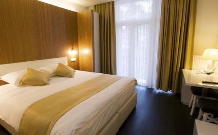 Hotel Larende
