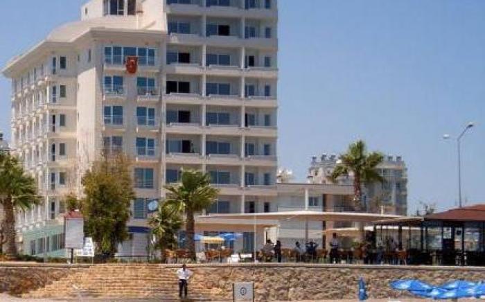 Kristal Beach Hotel