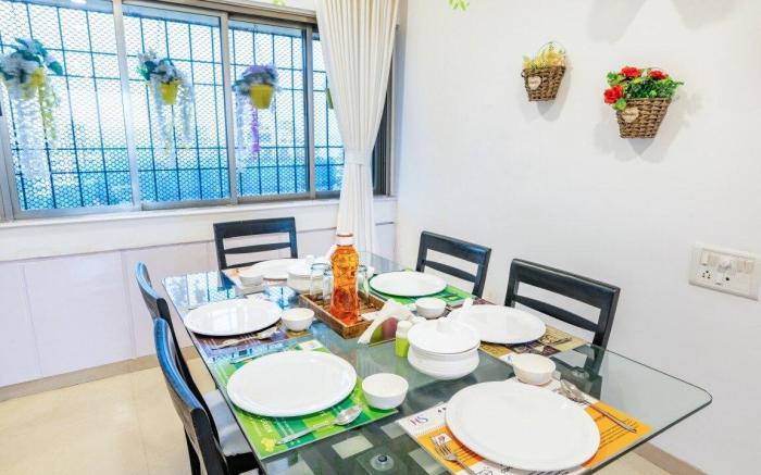 Bandra 4 BHK - Posh locality Near BKC & Embassies