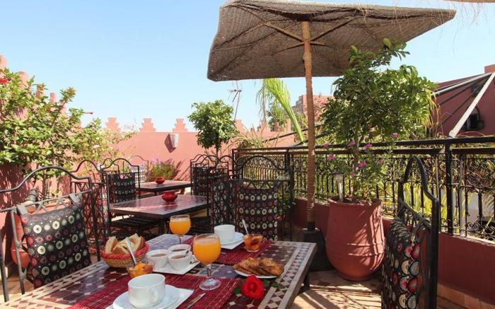 Riad La Porte Rouge By La Siredrah
