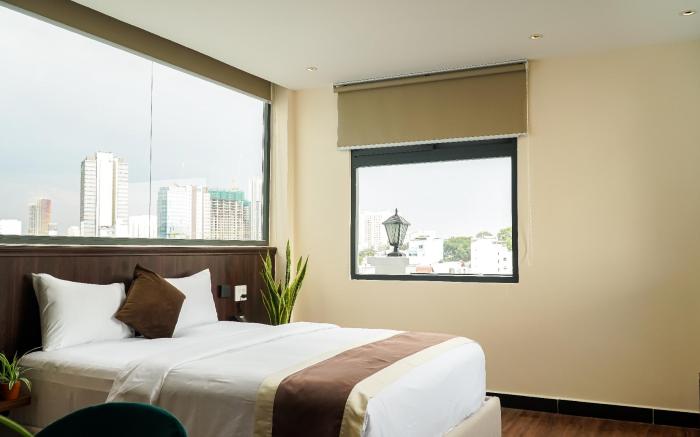 Bros Hotel