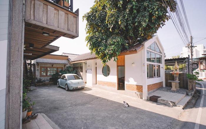 Sleepy House Chiang Rai
