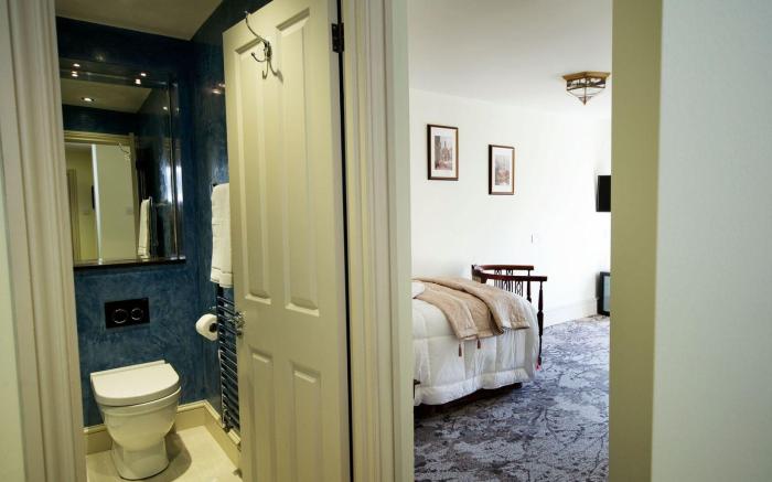 East Walls Hotel