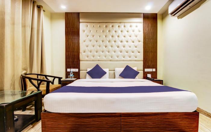 hotel the first