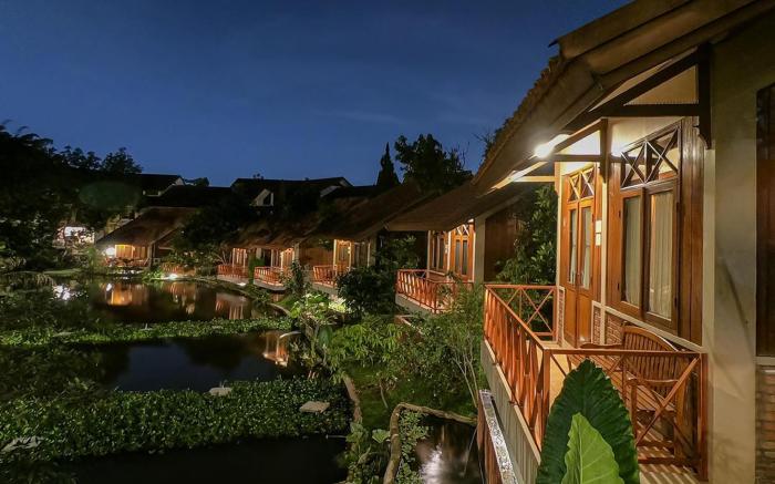 Ahadiat Hotel & Bungalow