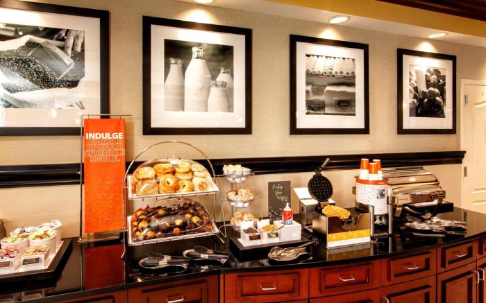 Hampton Inn & Suites Staten Island