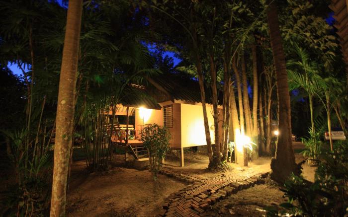 Aonang Lake Side Bungalow