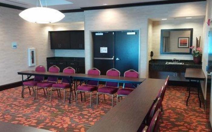 Holiday Inn Express Augusta North By IHG