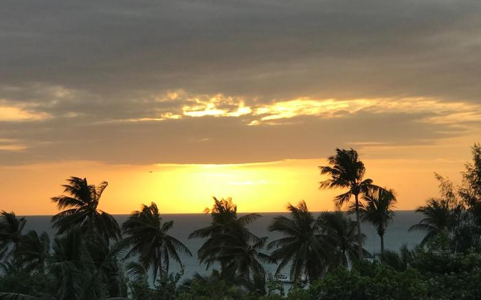 Cocoloco Beach Resort