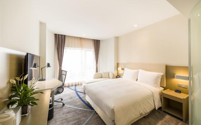 Holiday Inn Express Chengde Downtown By IHG