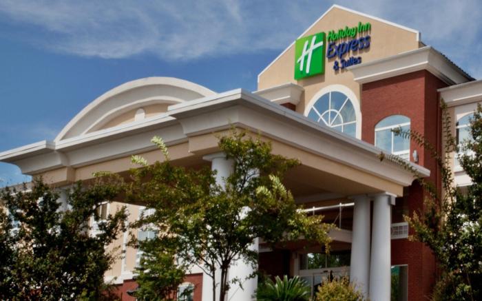 Holiday Inn Express Hotel & Suites - Sumter By IHG