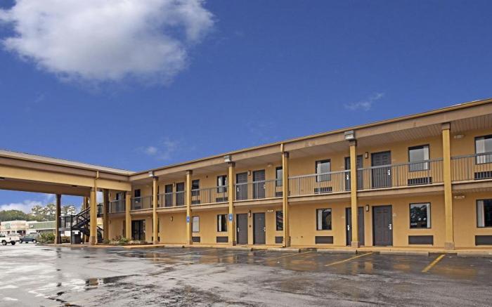 Americas Best Value Inn Montezuma