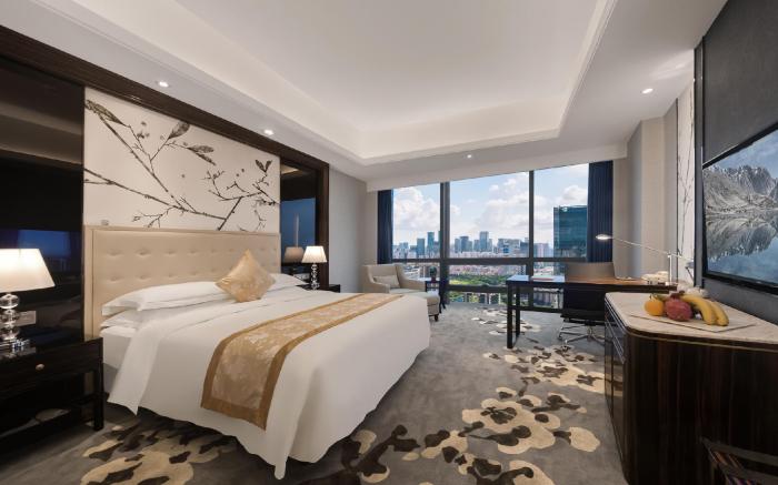 Huaqiang Plaza Hotel