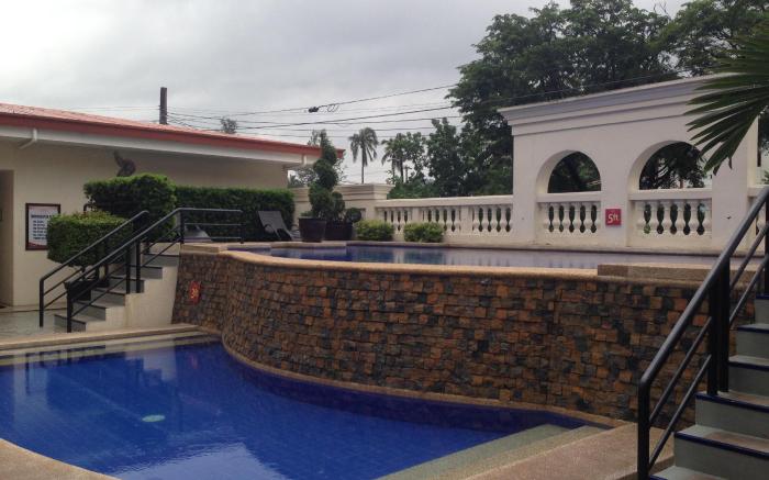 Subic Bay Travelers Hotel