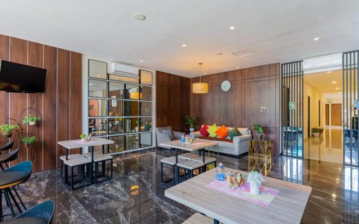 Sans Hotel Box Mansion Surabaya by RedDoorz
