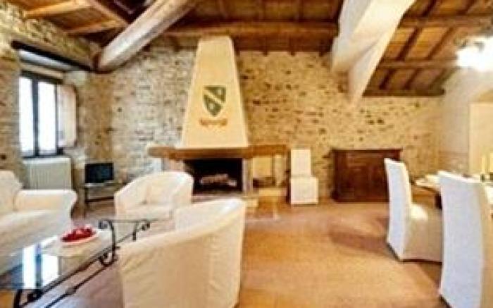 Torre Del Nera Albergo diffuso & Spa