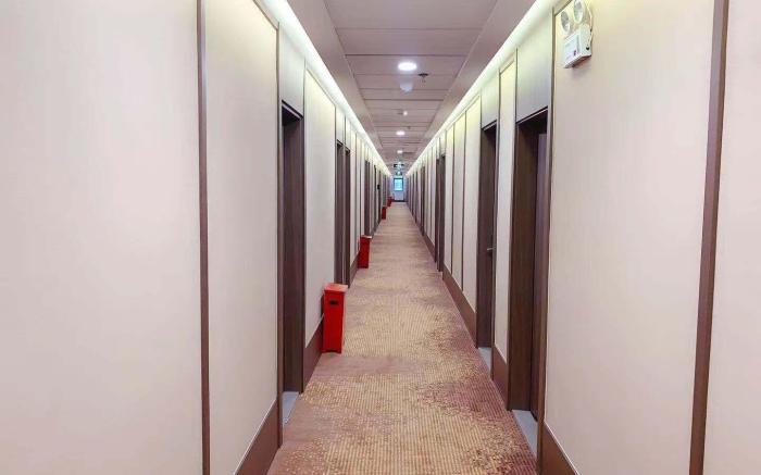 Hanting Hotel Beijing Yizhuang Beishenshu Metro Station