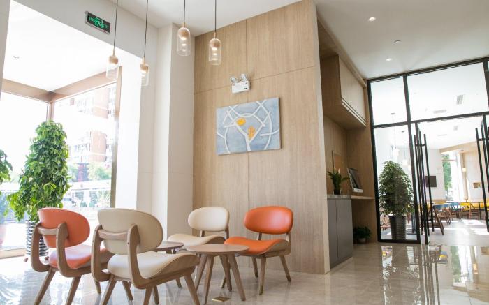 Hanting Premium Hotel Chengde South Station University Town