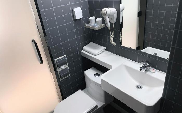 Hanting Hotel Qingdao University Maidao Metro Station