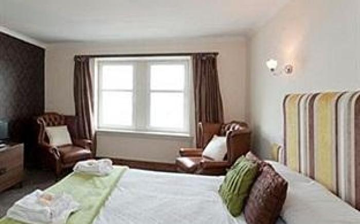 Lamlash Bay Hotel