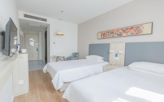 Hanting Hotel Nanjing Gulou Square