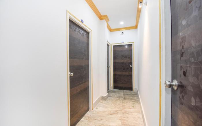 Hotel O Palki Palace Near Netaji Subhash Chandra Bose International Airport