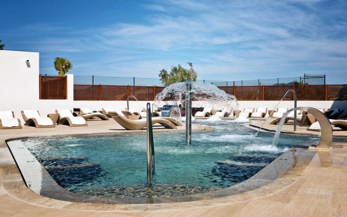 Grand Palladium White Island Resort & Spa - All Inclusive