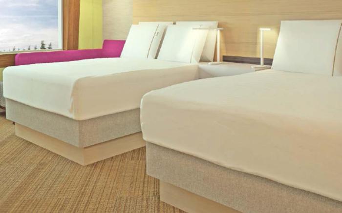 Holiday Inn Express & Suites Leon - Aeropuerto By IHG