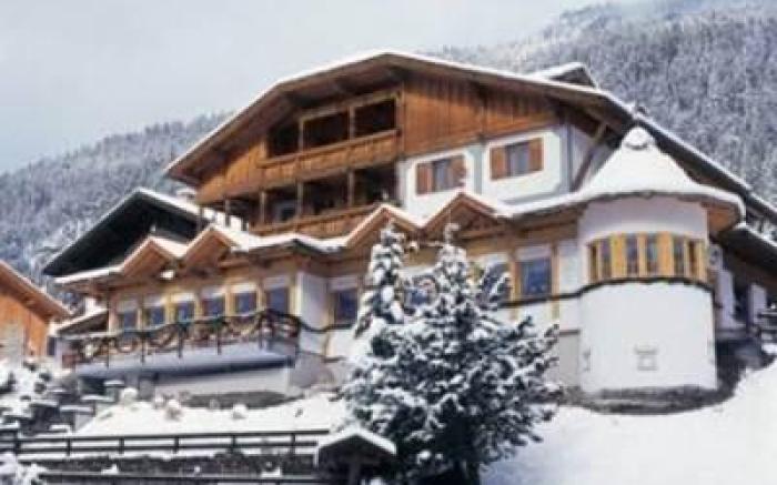 Hotel Ladinia Dolomites View