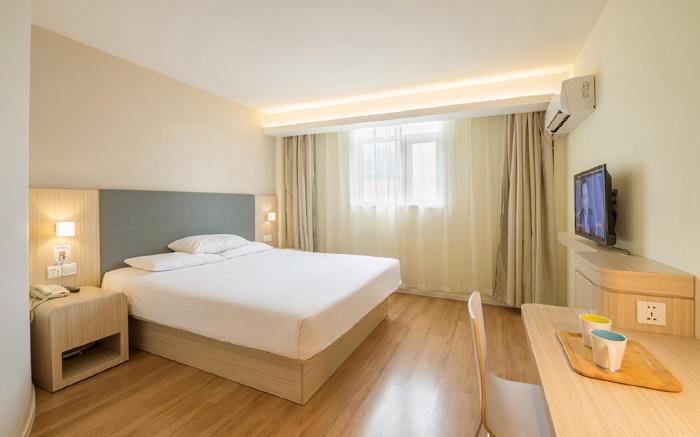 Hanting Hotel Fuyang Linyi Trade City