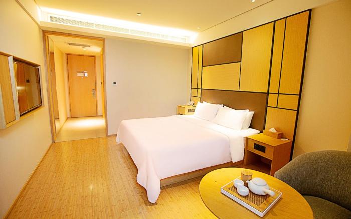 Ji Hotel Zhengzhou East Railway Station
