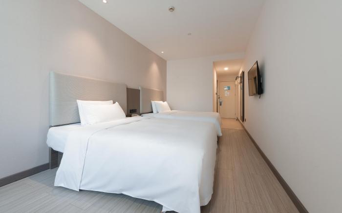 Hanting Hotel Zhongtai Shangmao City