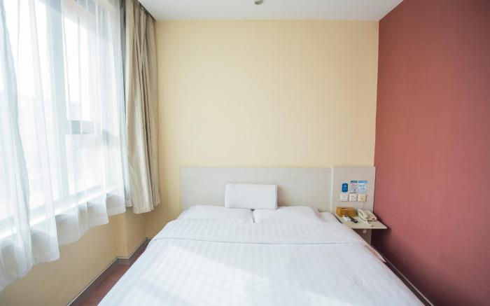 Hanting Hotel Puyang Huanghe Road