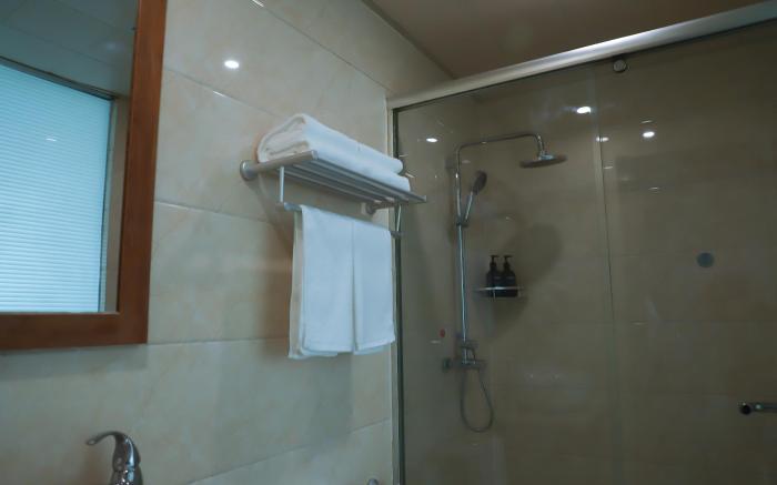 Starway Hotel Jiyuan Jishui Street