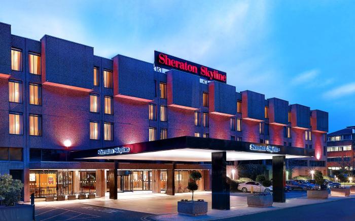 Sheraton Skyline Hotel London Heathrow