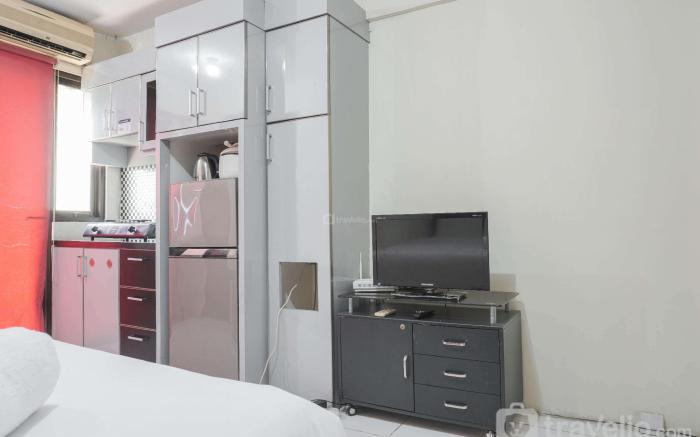 Comfortable Studio Room Kebagusan City By Travelio
