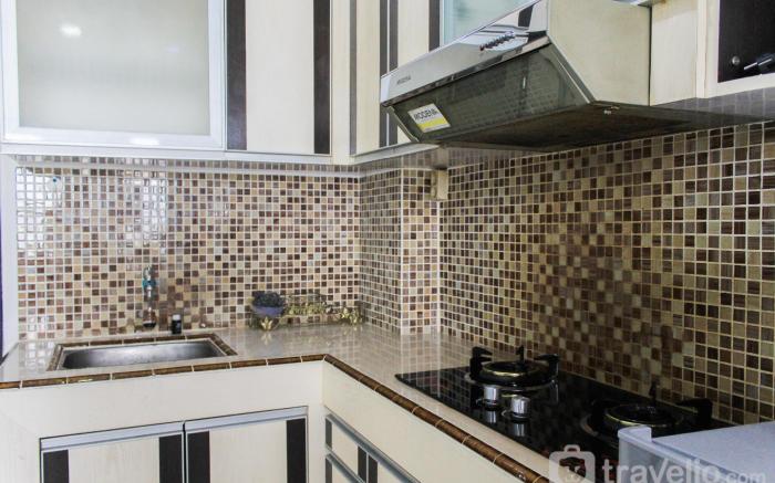 Best 1BR Menara Latumenten Grogol By Travelio