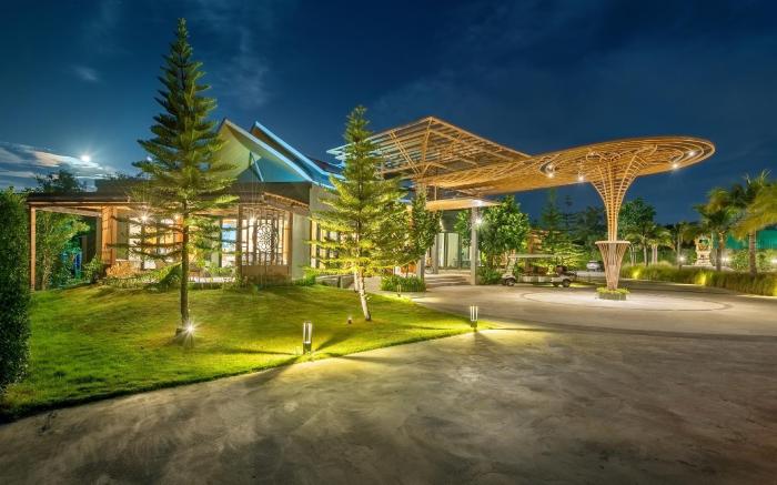 Phukalini Luxury Pool Villa and Onsen