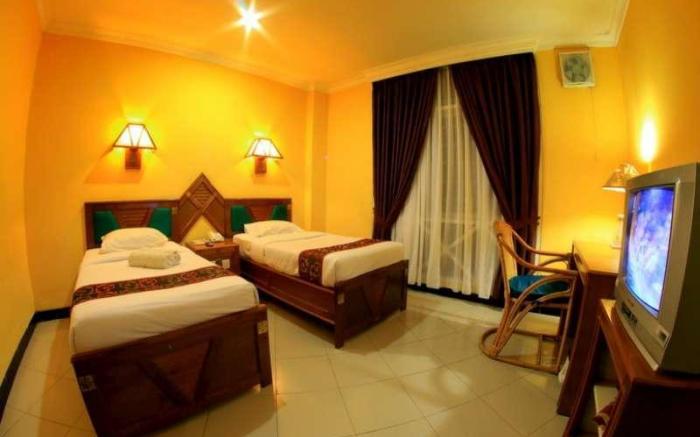 Kharisma Hotel