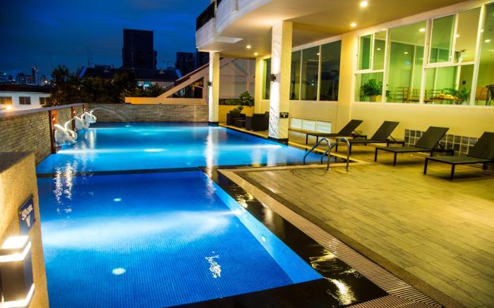 Patio Luxury Suites
